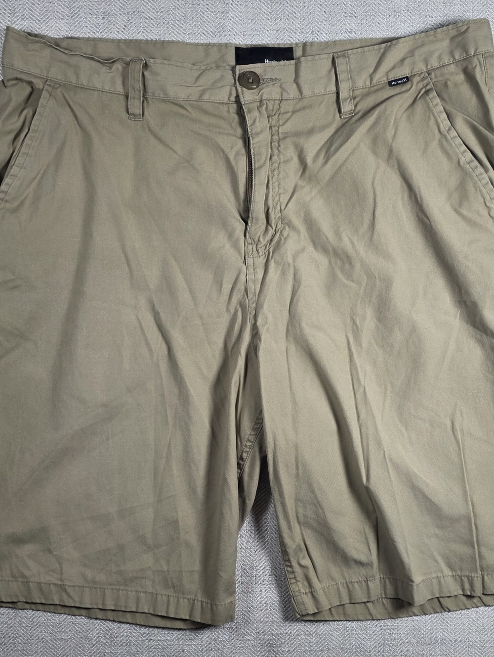 Hurley Men's Size 38 Khaki Chino Walk Shorts Tan Flat Front